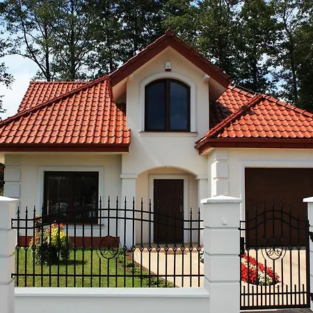 Mazury منزل للإقامة غيجيتسكو